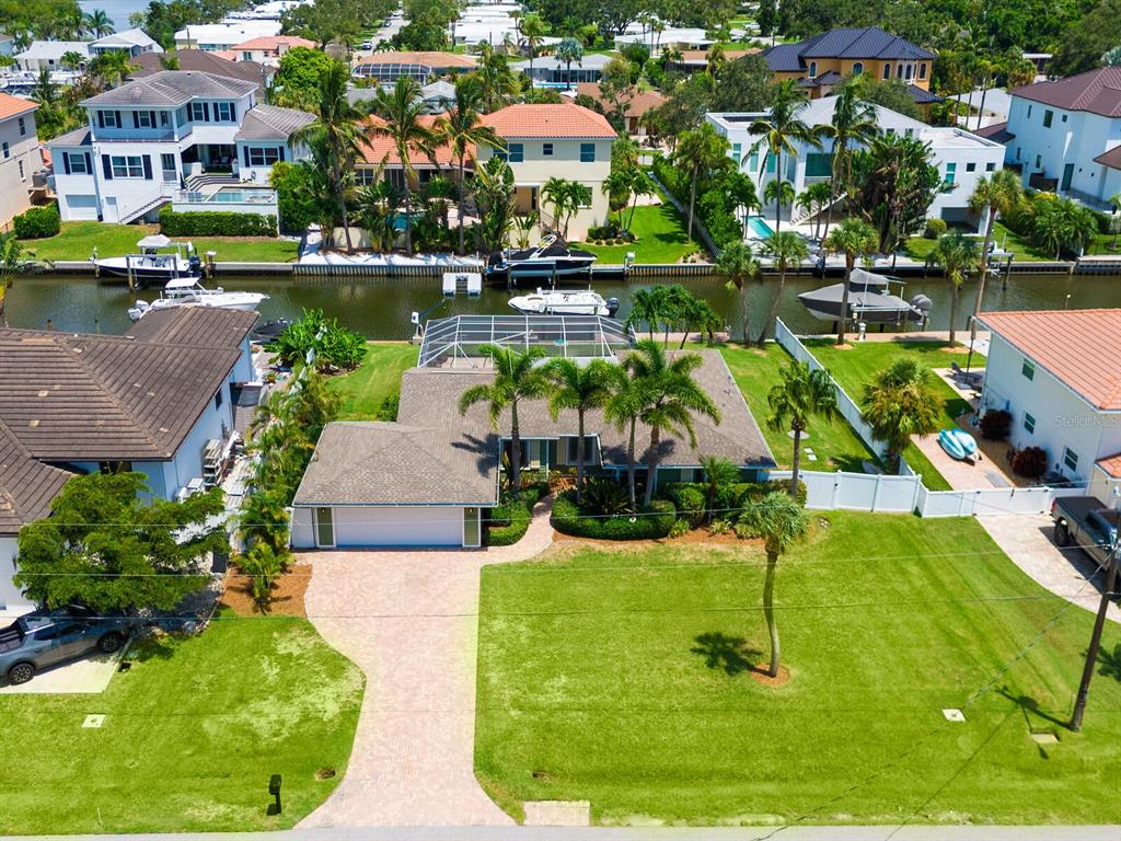1613 SHELBURNE LANE