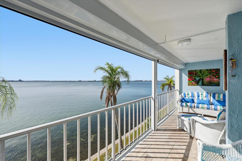6060 SHORE BOULEVARD S UNIT 203
