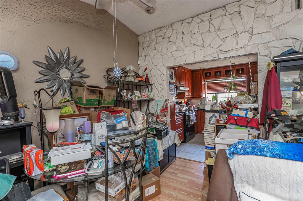 10039 88TH STREET, SEMINOLE, FL — photo 4 of 30