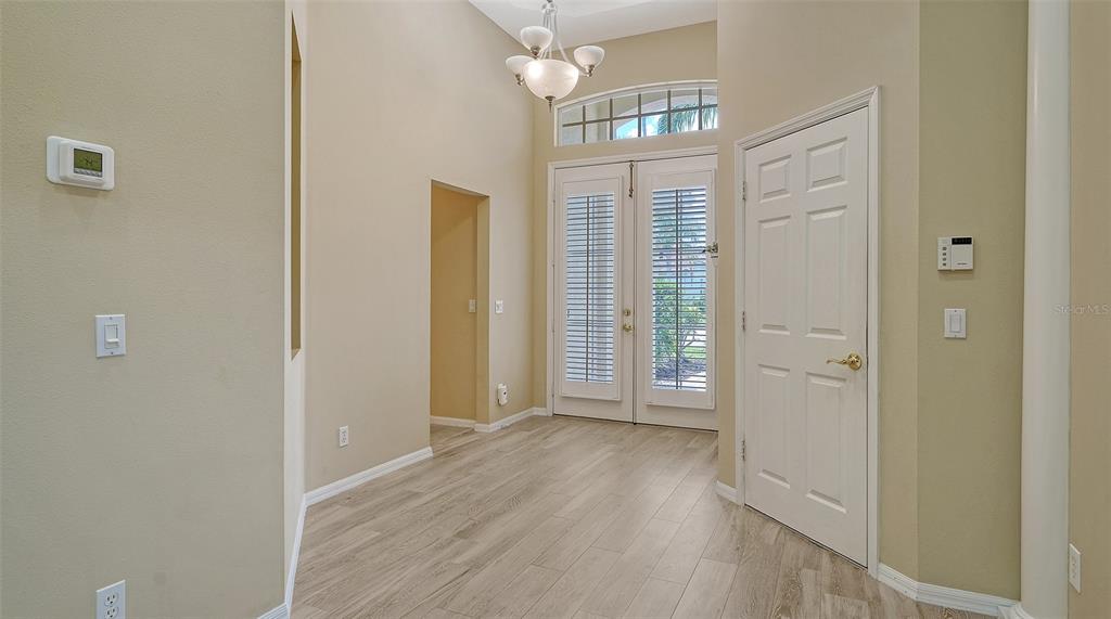 7717 US OPEN LOOP, LAKEWOOD RANCH, FL — photo 4 of 30