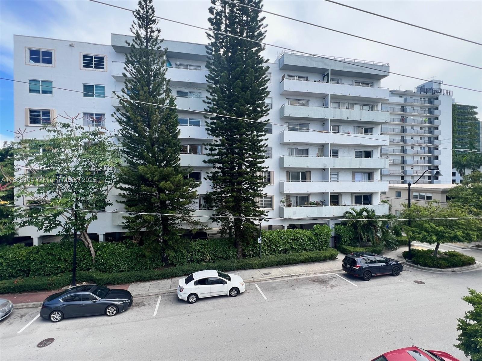 1200 14th St # 3C, Miami Beach FL 33139