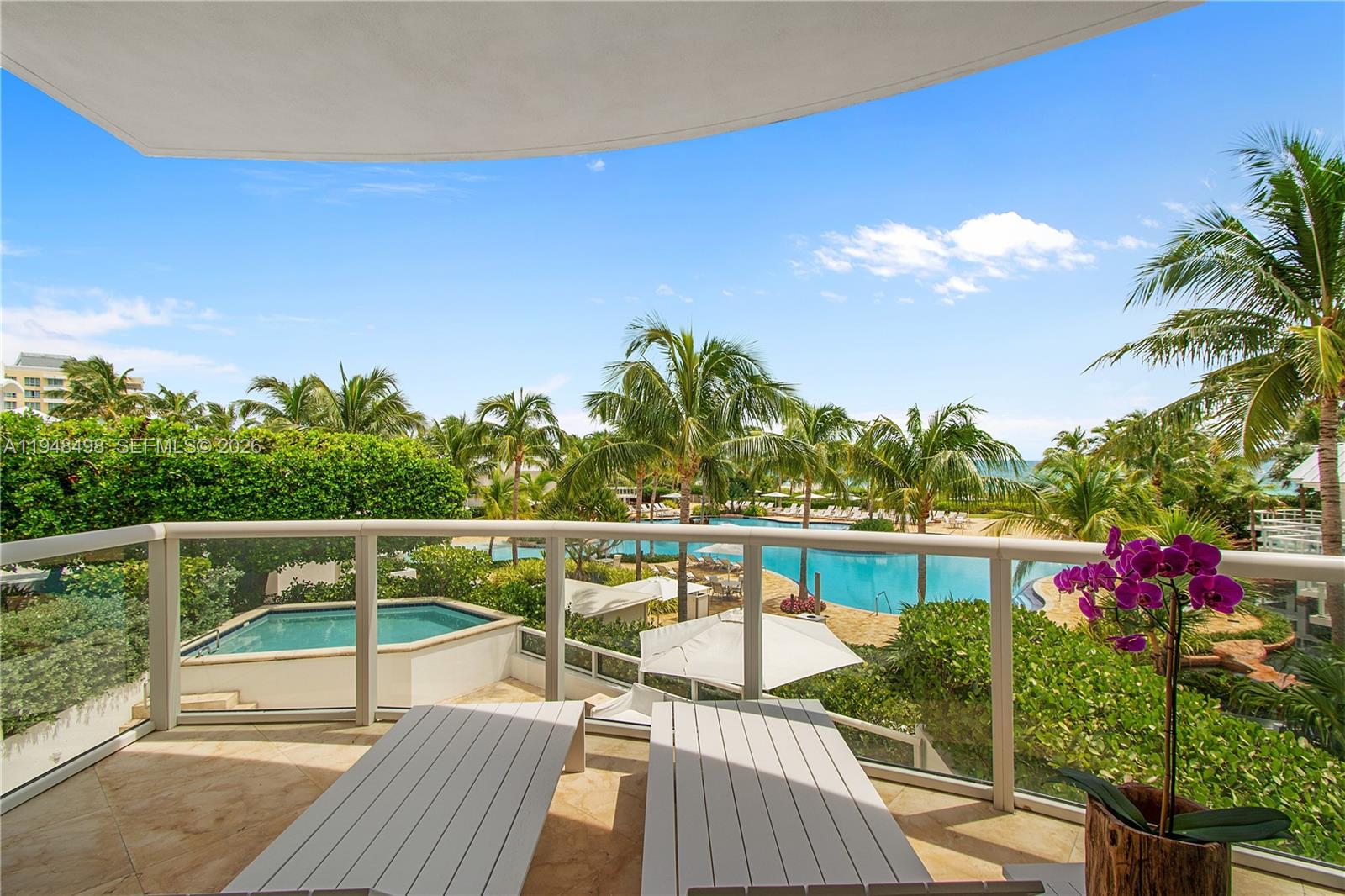50 S Pointe Dr, Miami Beach FL 33139