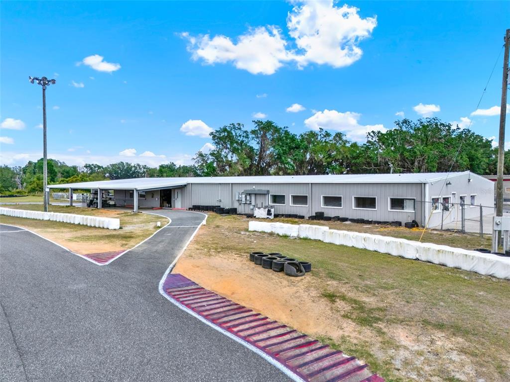 5765 PIT ROAD, BUSHNELL, FL — photo 3 of 30