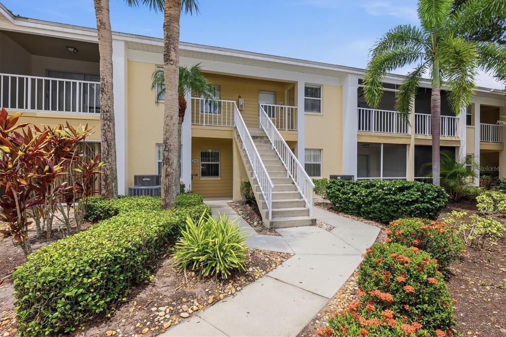421 CERROMAR TERRACE UNIT 370