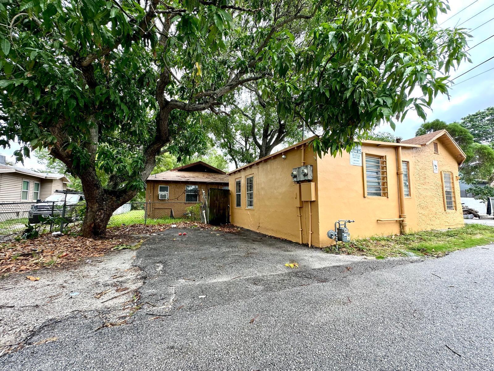 610 33rd Street, West Palm Beach FL 33407