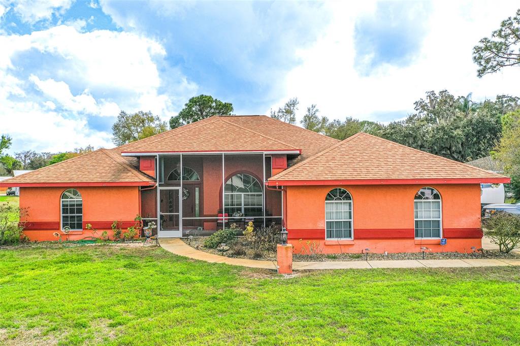 5900 THUNDER ROAD