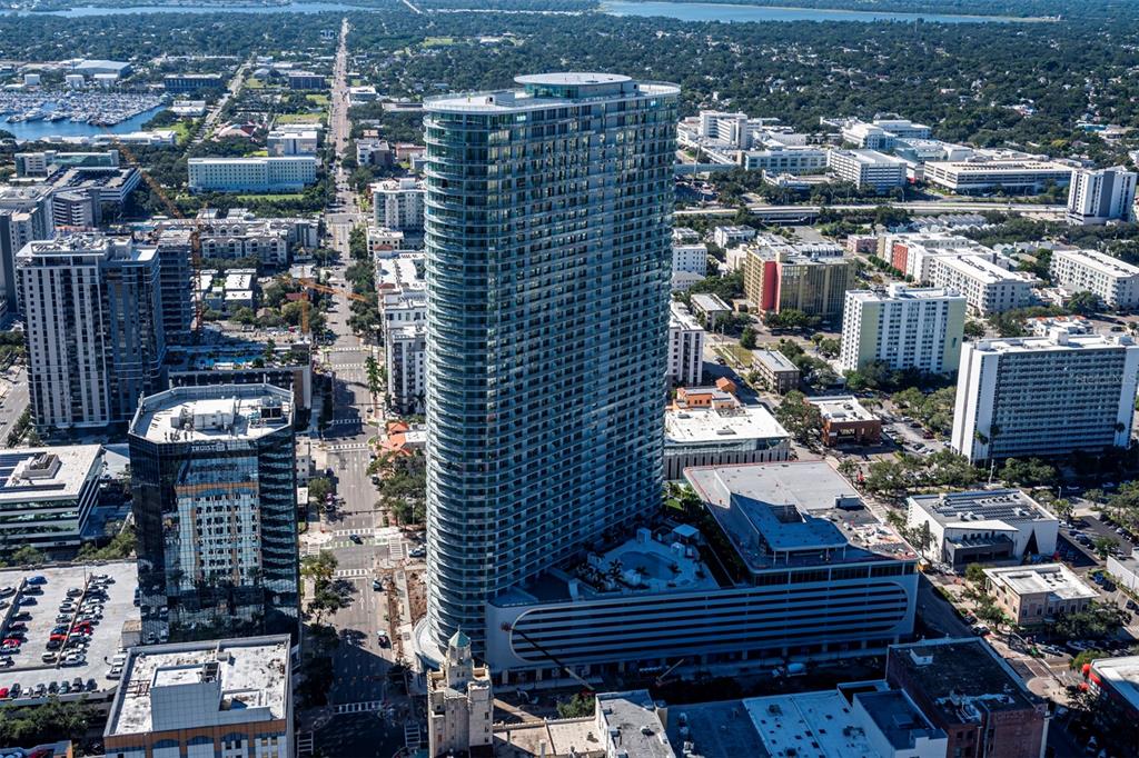 400 CENTRAL AVENUE UNIT 2701