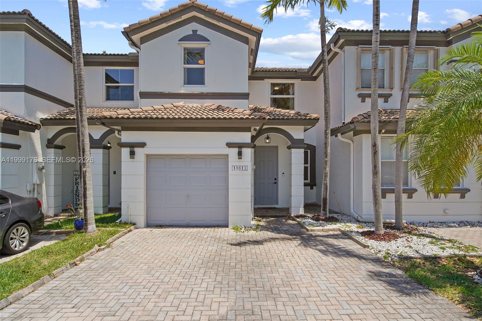 11613 NW 78th St, Doral FL 33178