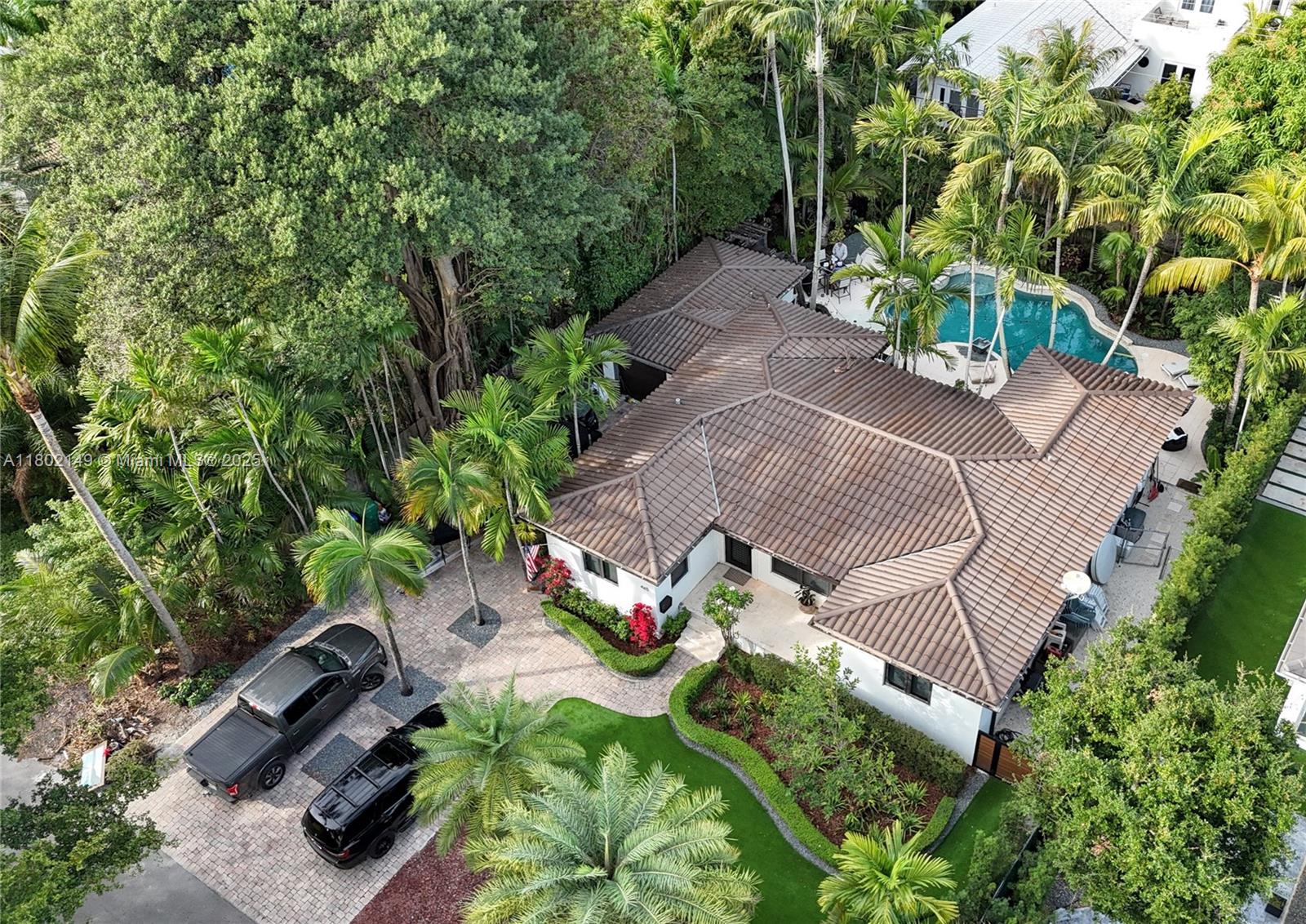 465 NE 52nd St, Miami FL 33137