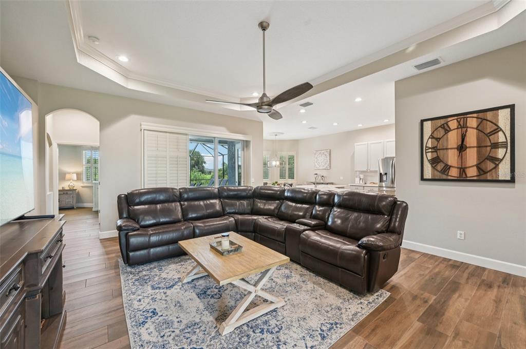 152 SPRING DRIVE, ROTONDA WEST, FL — photo 4 of 30