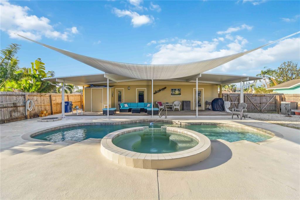 516 45TH STREET COURT W
