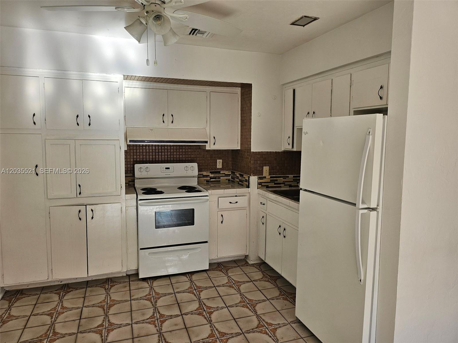 709 NE 4th Ct # 6, Hallandale Beach FL 33009