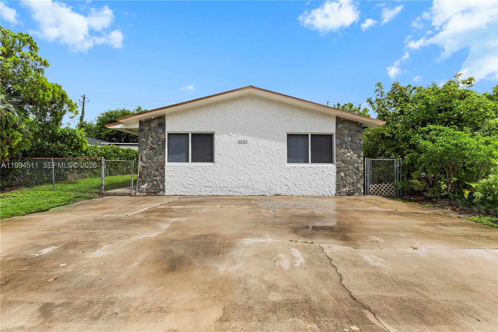 6121 SW 40th Ct # A, Miramar FL 33023