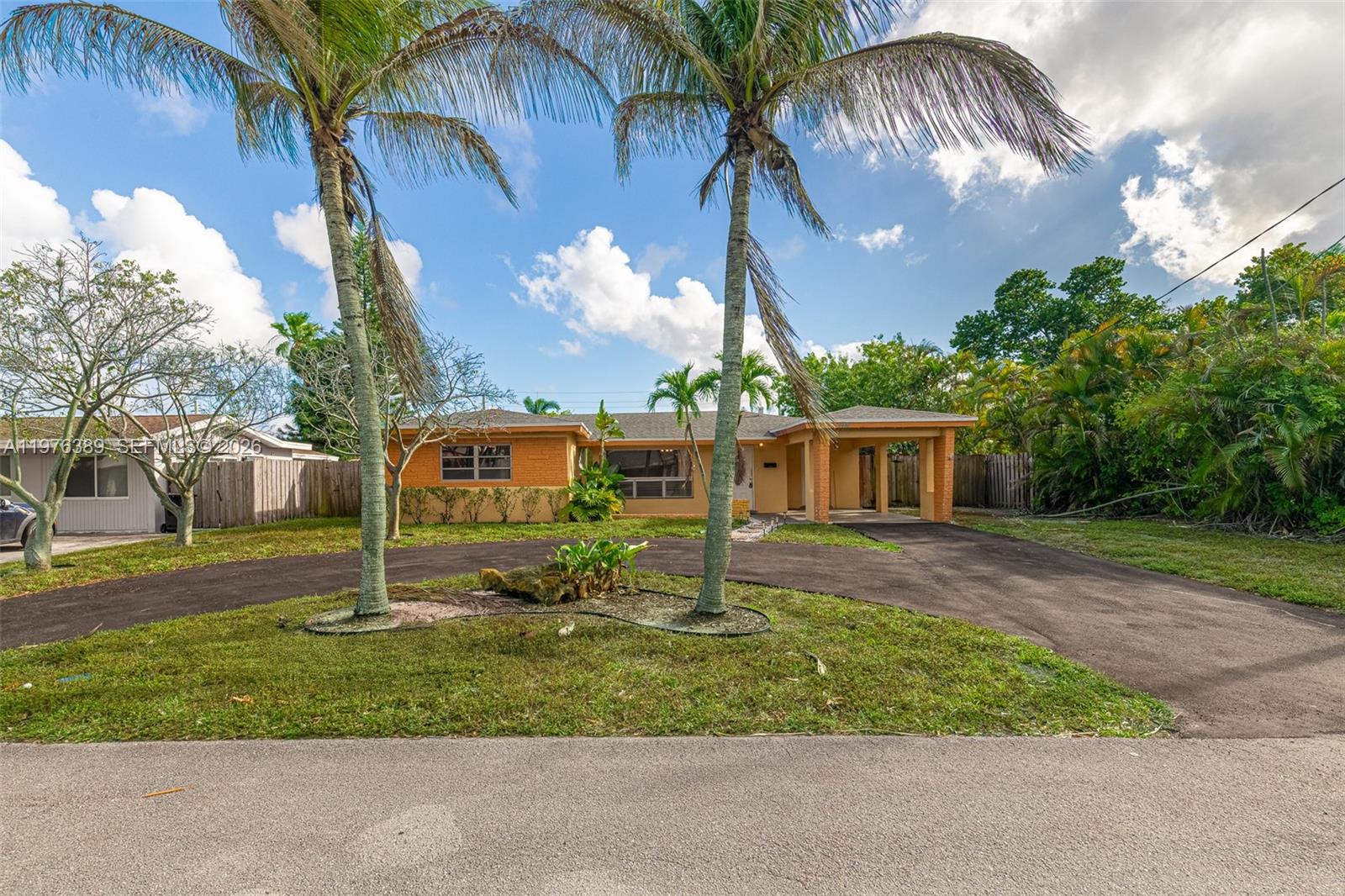1600 NE 63rd Ct, Fort Lauderdale FL 33334