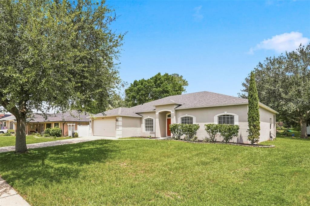 1955 LINDHURST AVENUE, DELTONA, FL — photo 2 of 30