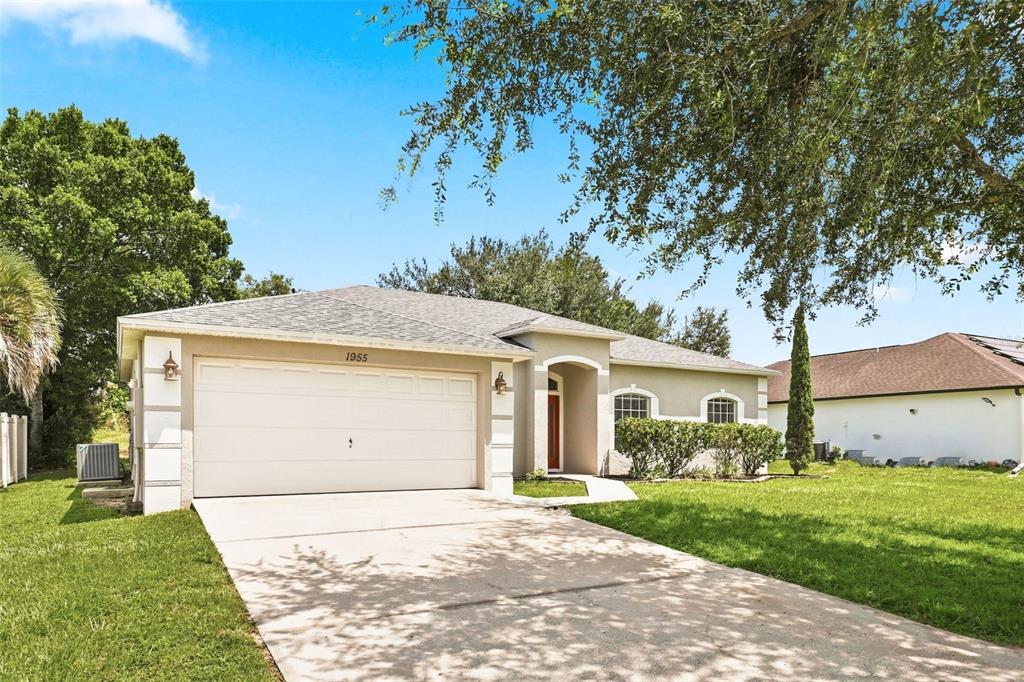1955 LINDHURST AVENUE, DELTONA, FL — photo 3 of 30