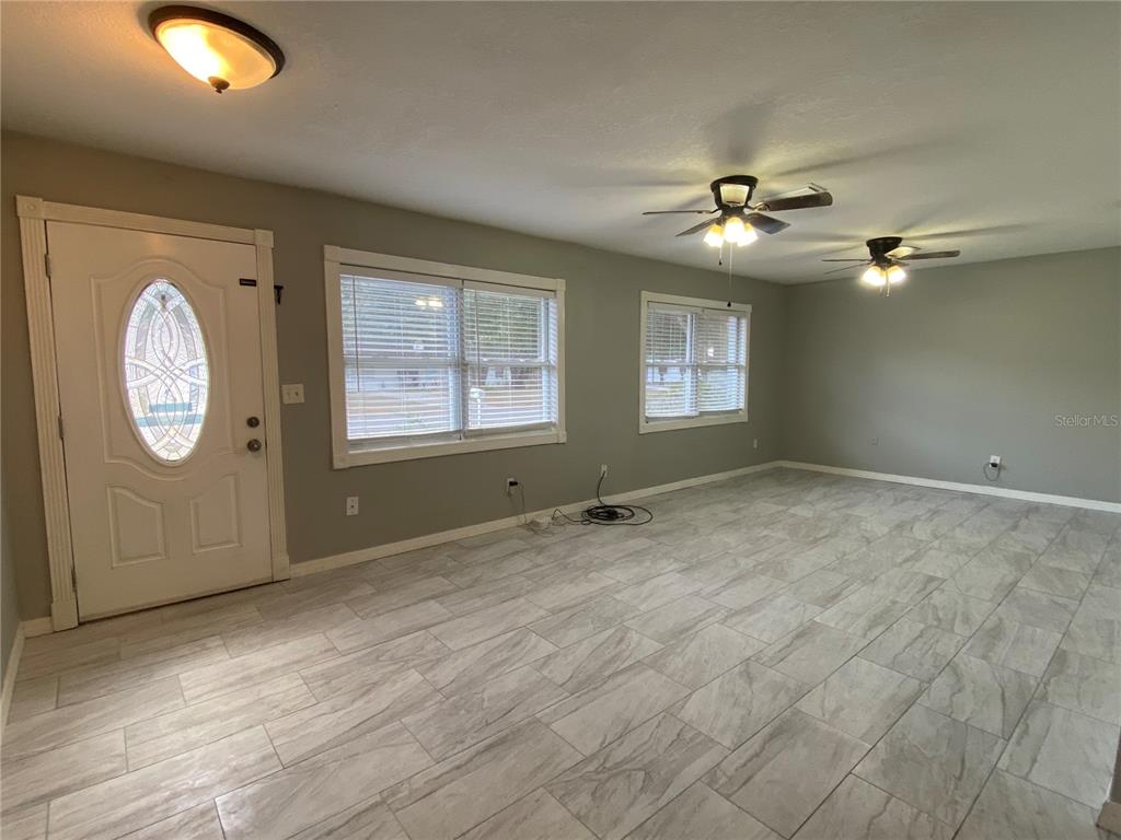 39656 MEADOWOOD LOOP, ZEPHYRHILLS, FL — photo 4 of 30