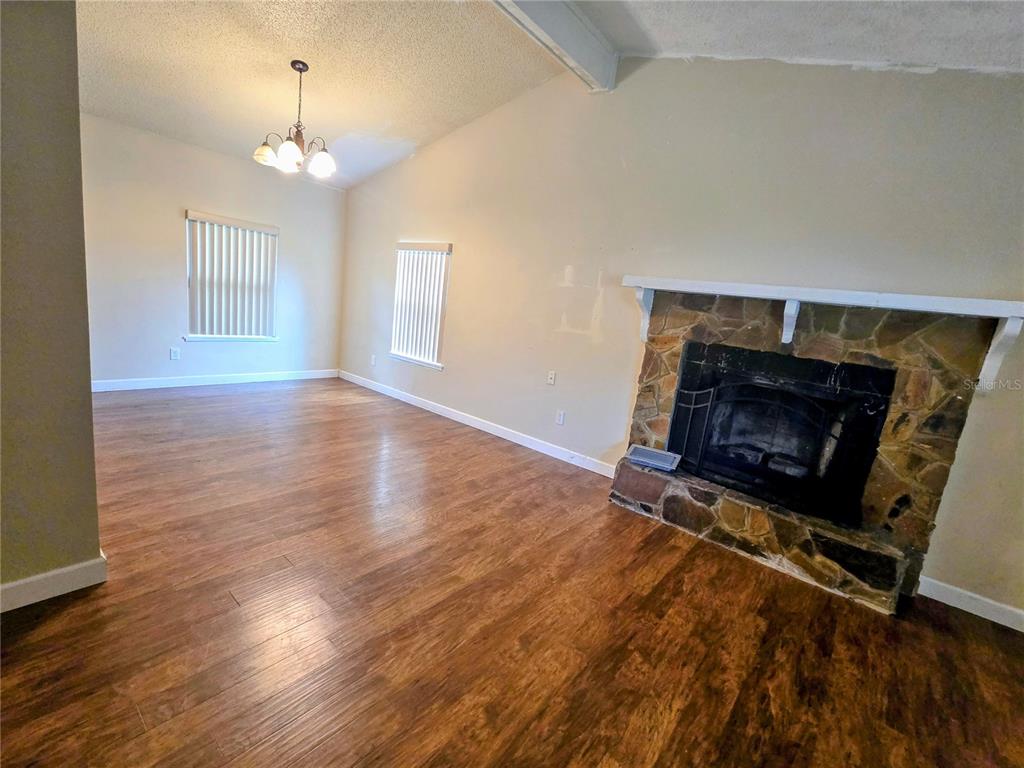 13581 SE 48TH COURT, SUMMERFIELD, FL — photo 3 of 30