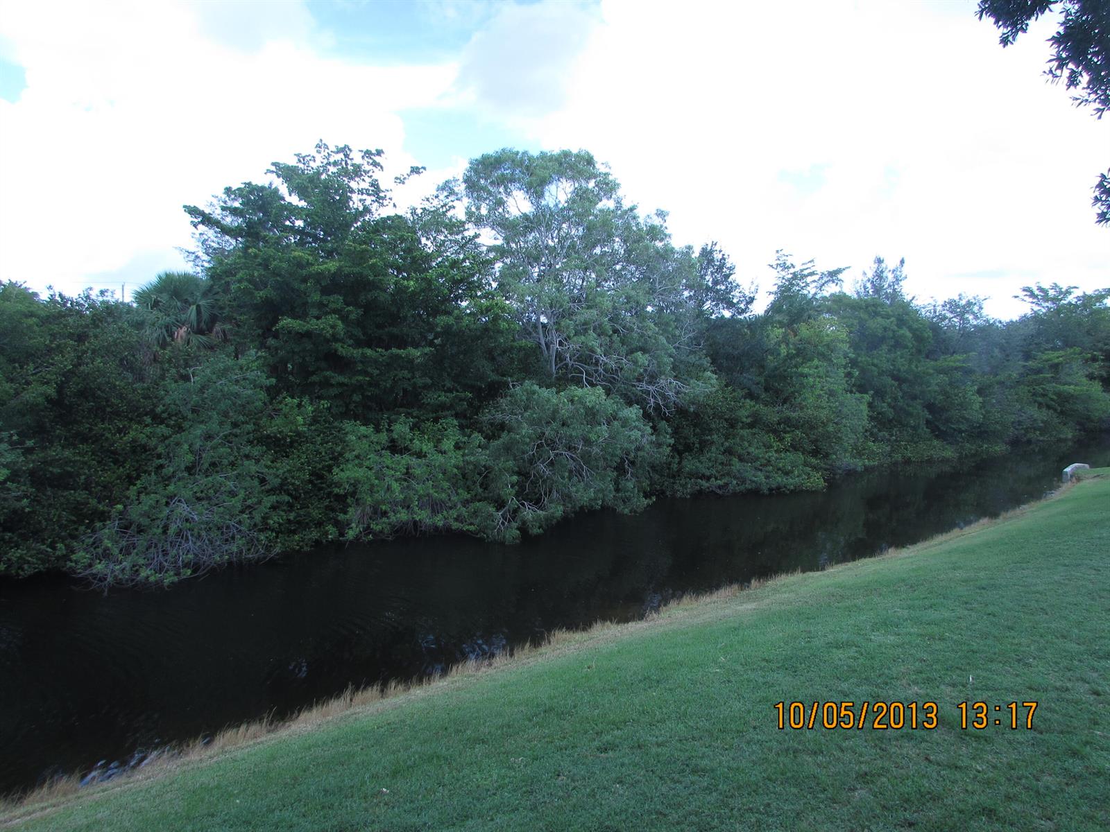 1141 Lake Victoria Drive # F, West Palm Beach FL 33411