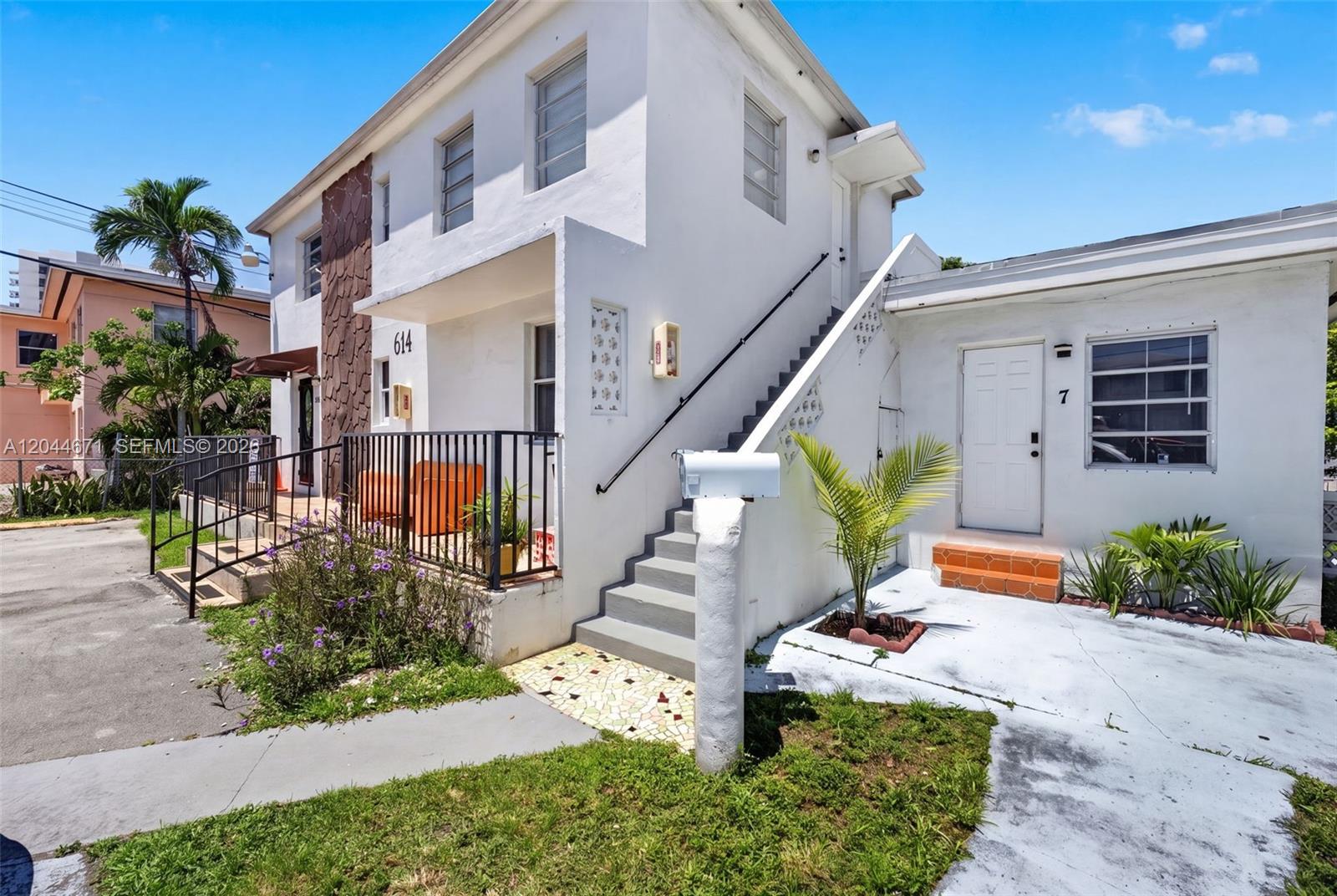 1900 SW 6th St SW 6th St # 6, Miami FL 33135