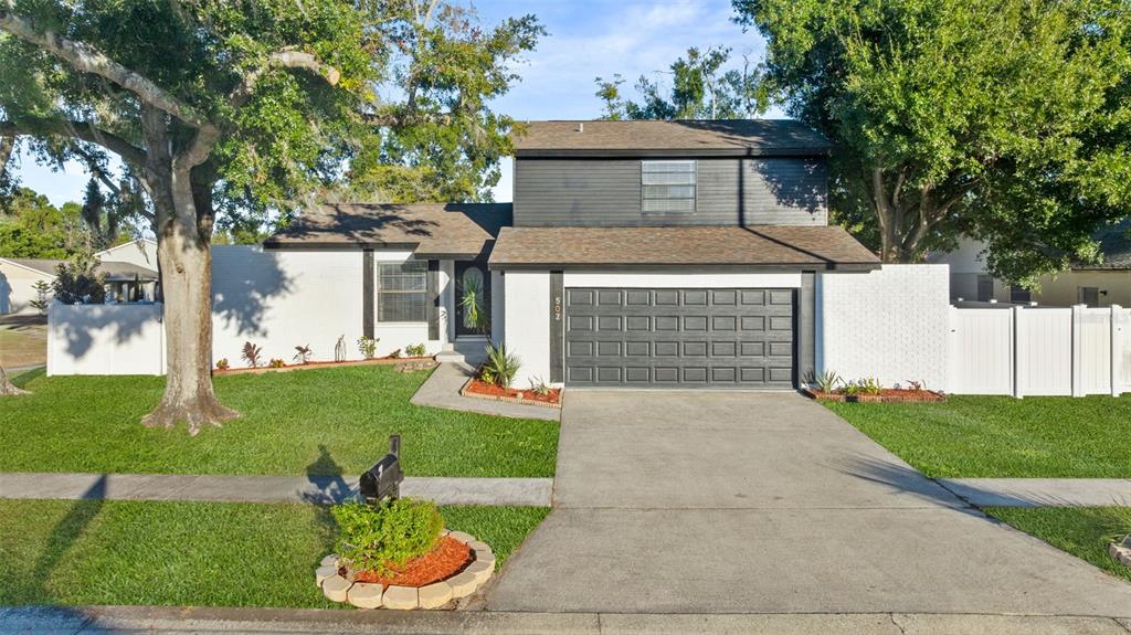 6502 SPANISH MOSS CIRCLE