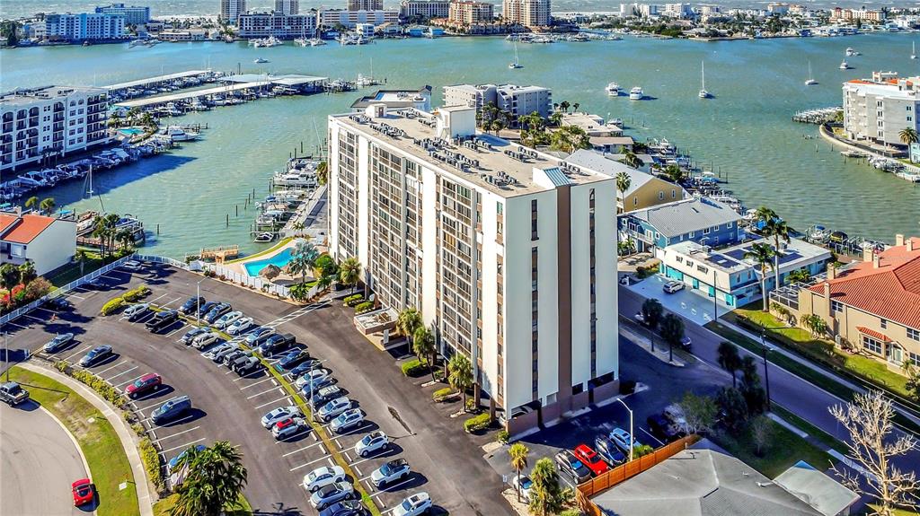 255 DOLPHIN POINT UNIT 407