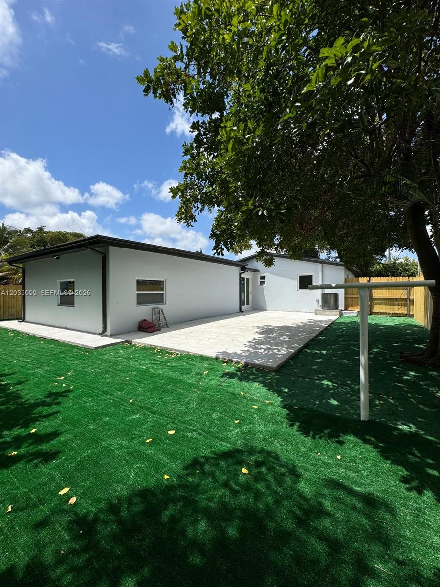 4028 SW 49th Ct, Dania Beach FL 33314