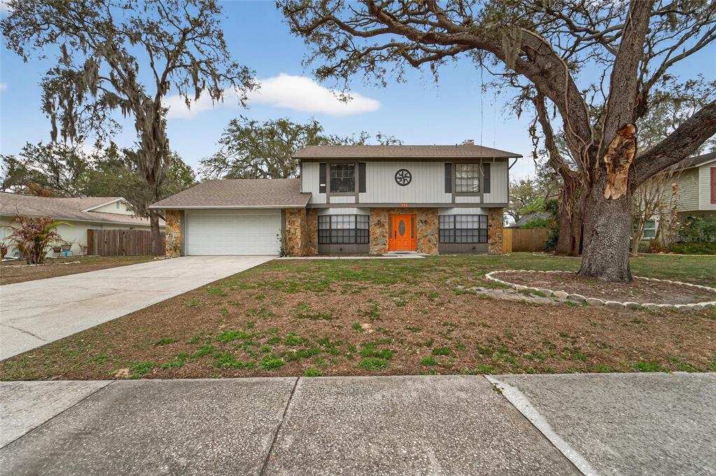 206 BAYFIELD DRIVE