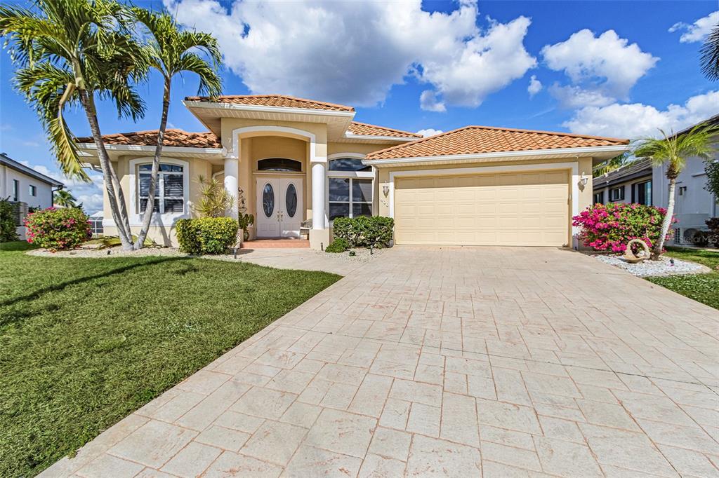 400 GUN CAY LANE