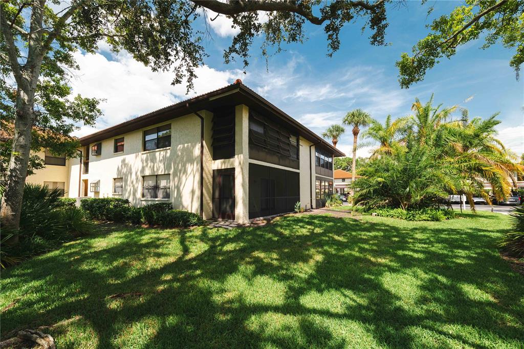 1109 HAMMOCK PINE BOULEVARD, CLEARWATER, FL — photo 3 of 15