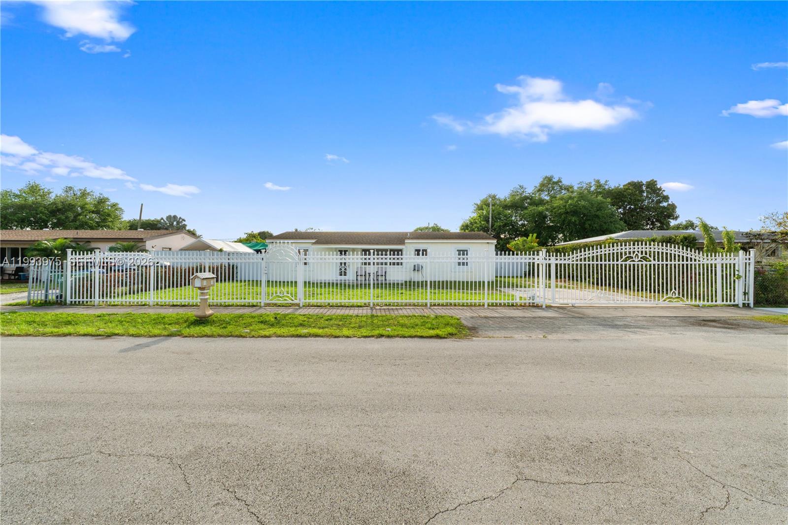 16110 NW 28th Pl, Miami Gardens FL 33054