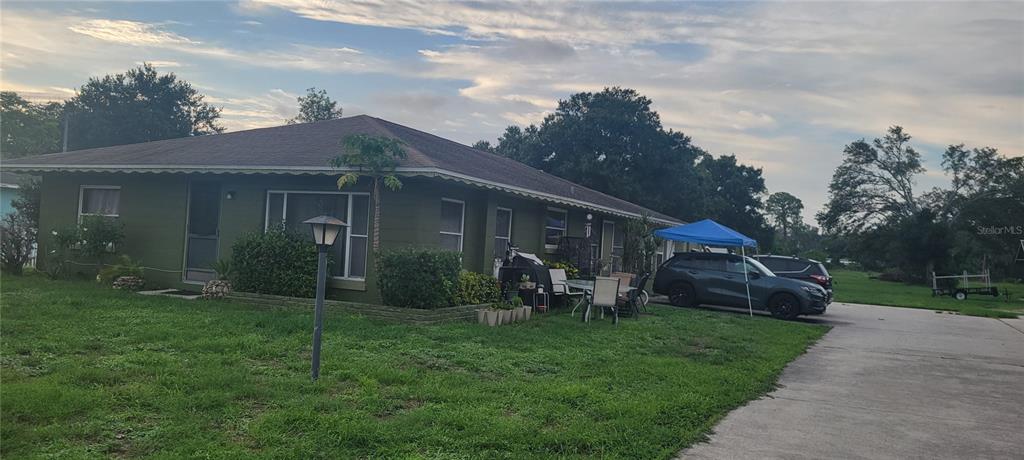 1223 57TH AVENUE E, BRADENTON, FL — photo 2 of 11