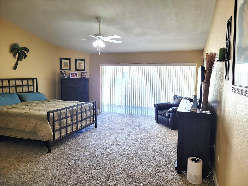 9215 CAPTIVA CIRCLE, ST PETE BEACH, FL — photo 5 of 15