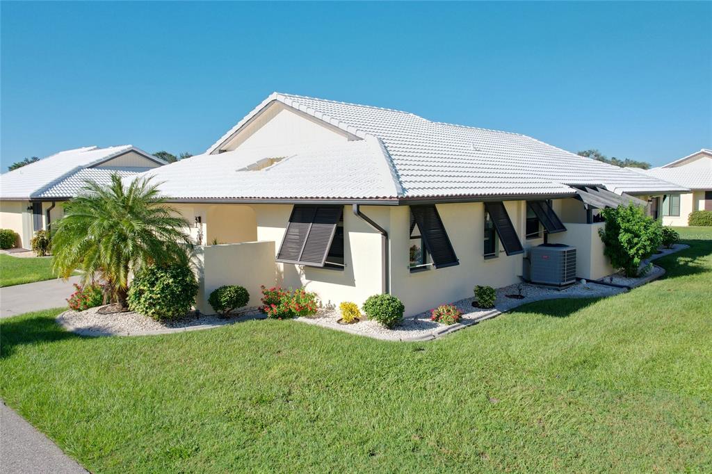 126 SANDSTONE CIRCLE, VENICE, FL — photo 4 of 30