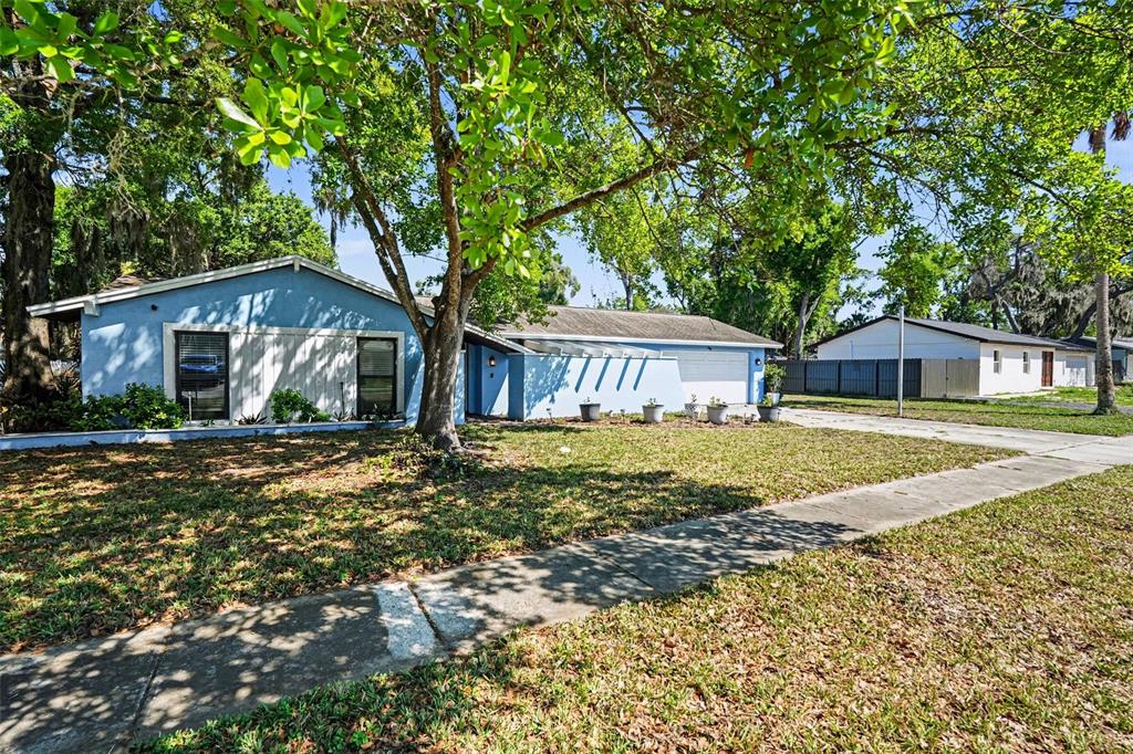 3315 LAS BRISAS DRIVE
