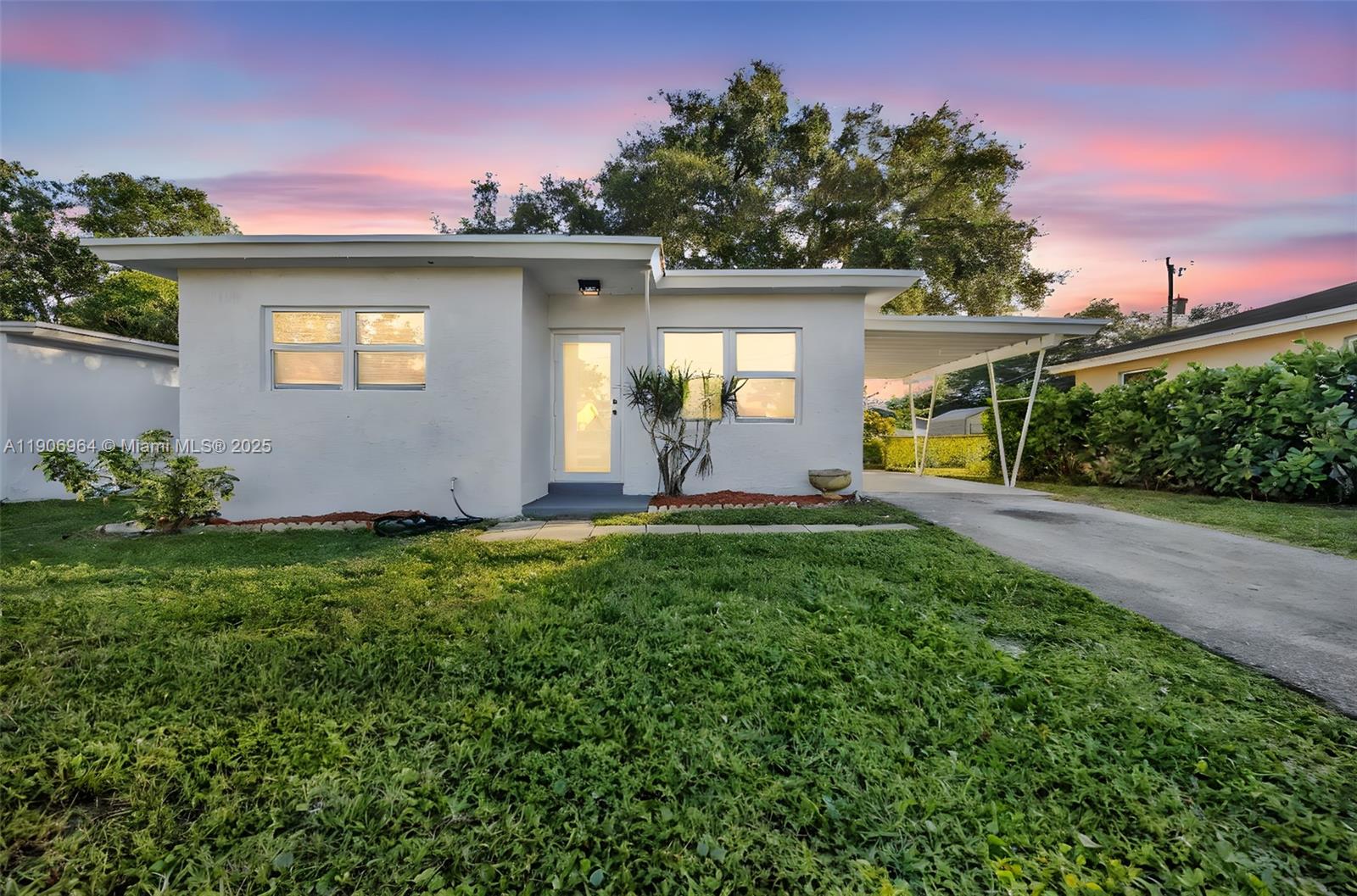 6326 SW 24th St, Miramar FL 33023