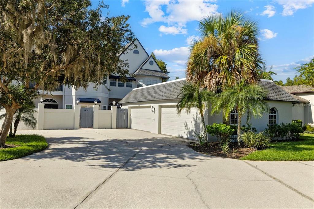 18756 WIMBLEDON CIRCLE, LUTZ, FL — photo 3 of 30