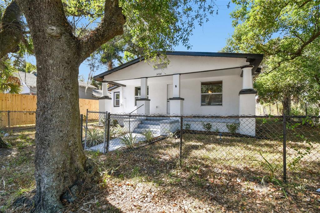 3206 N 29TH STREET, TAMPA, FL — photo 2 of 30