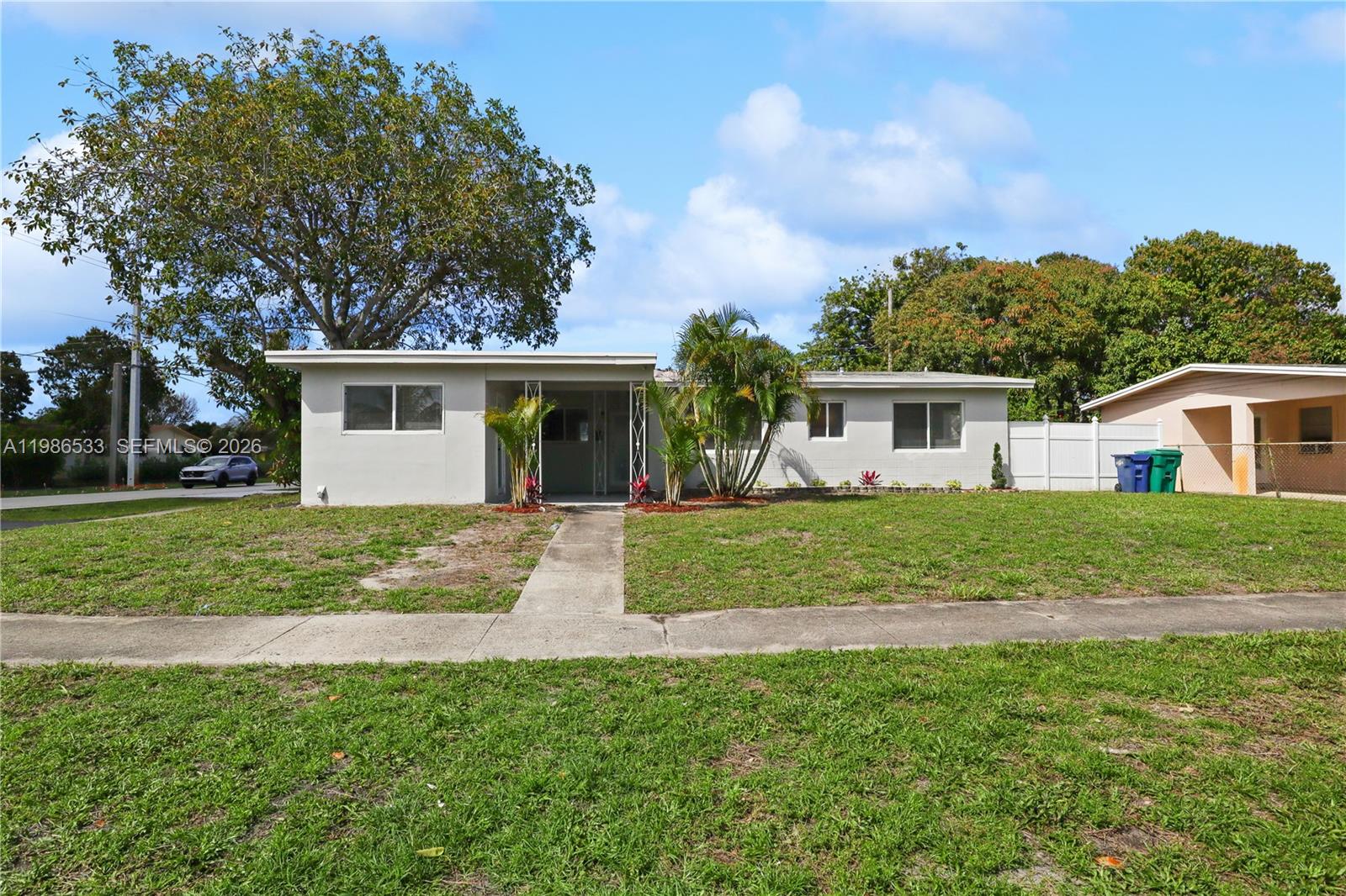 4841 NW 12th Ct, Lauderhill FL 33313