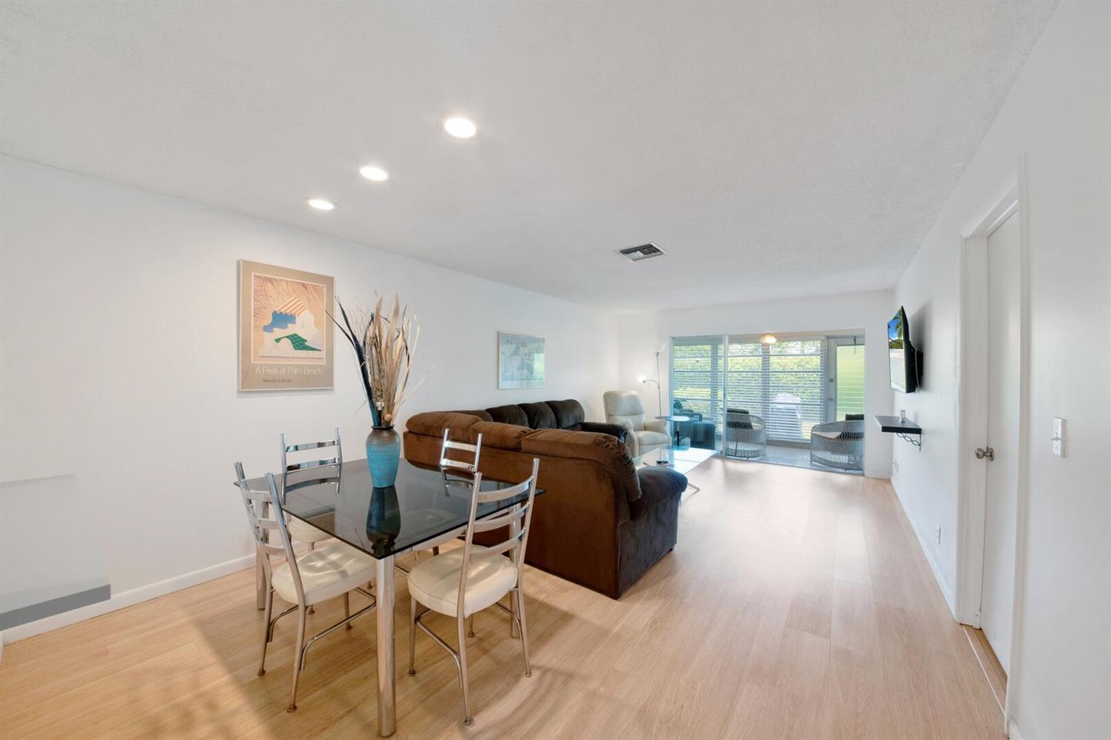 13670 Via Flora # B, Delray Beach FL 33484
