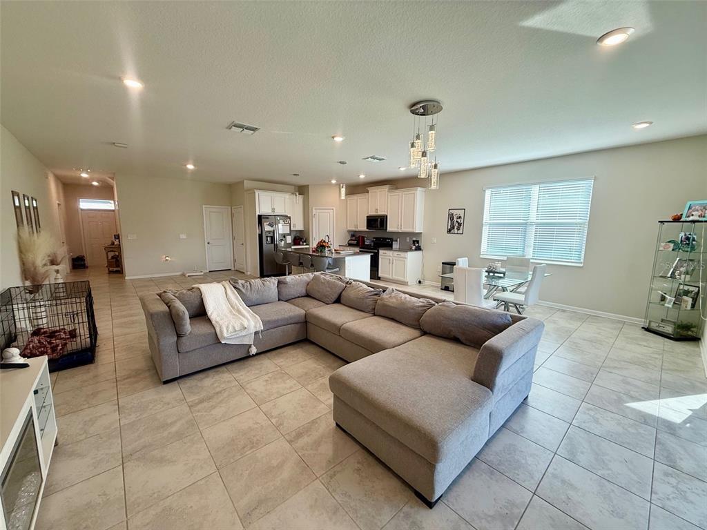 1742 CHATSWORTH CIRCLE, ST CLOUD, FL — photo 2 of 18