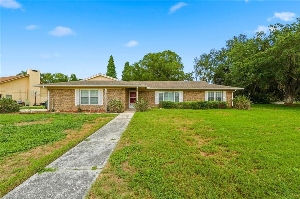 137 WOOD HALL DRIVE