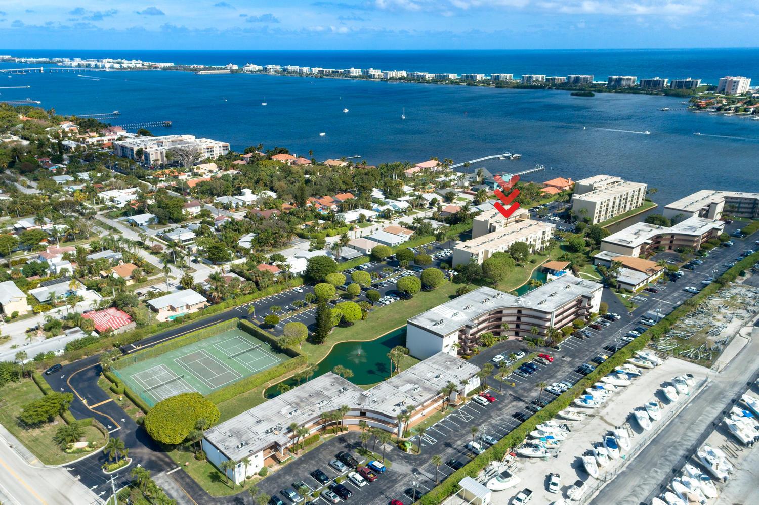 890 N Federal Highway # 302, Lantana FL 33462