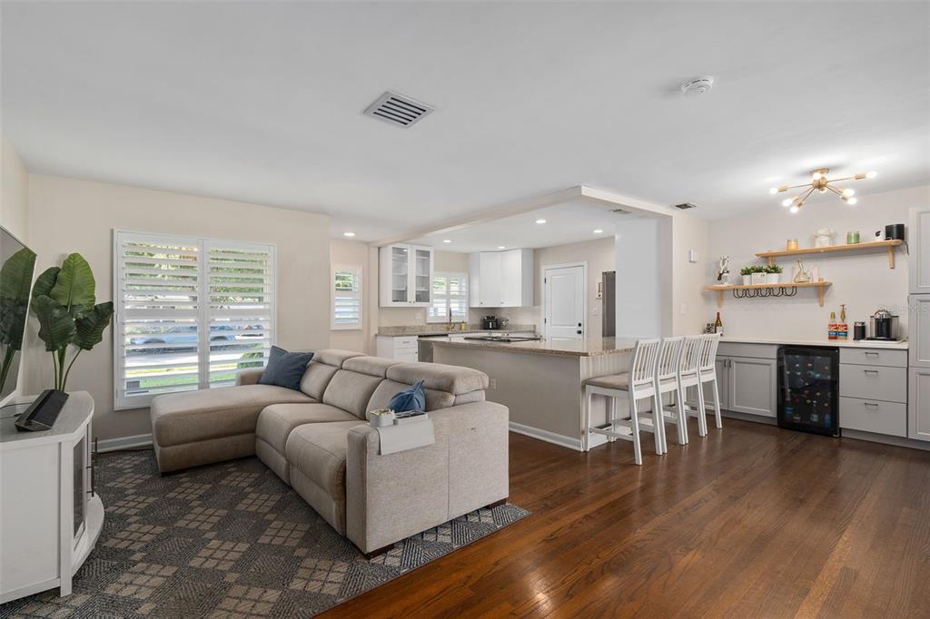 2907 VINE STREET, ORLANDO, FL — photo 4 of 30