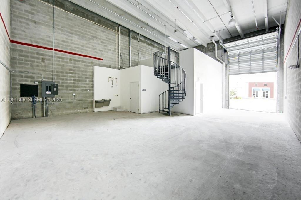2355 NW 70th Ave # 3, Miami FL 33122