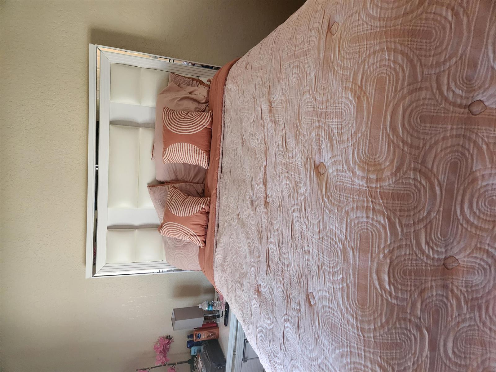 0000 United Street, West Palm Beach FL 33411