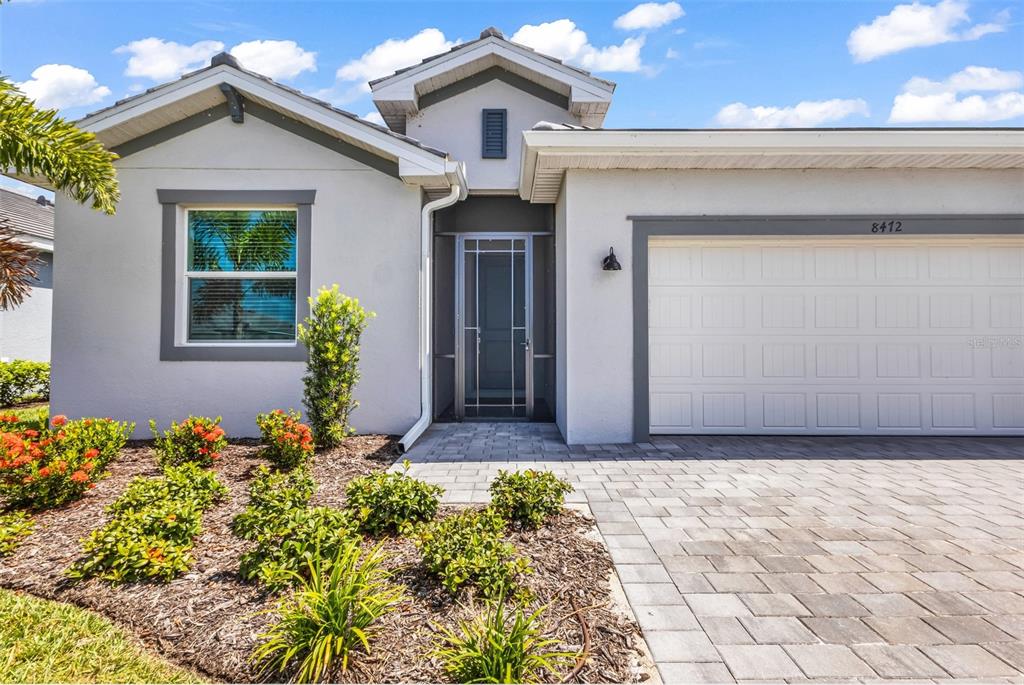 8472 SHORE LAKE DRIVE, ENGLEWOOD, FL — photo 2 of 30