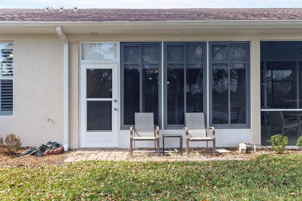 2612 PEACH CIRCLE