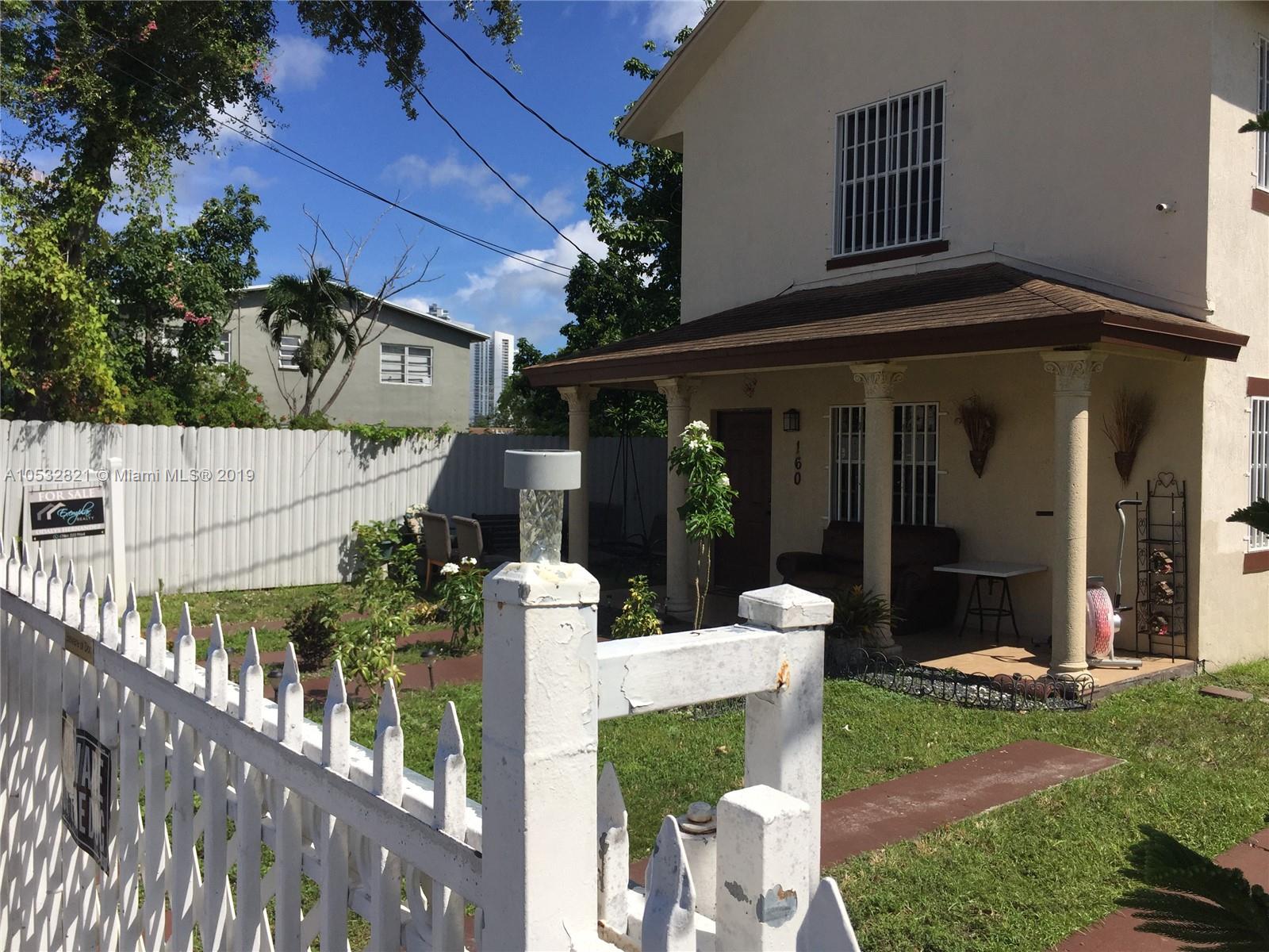 160 NW 27th St, Miami FL 33127