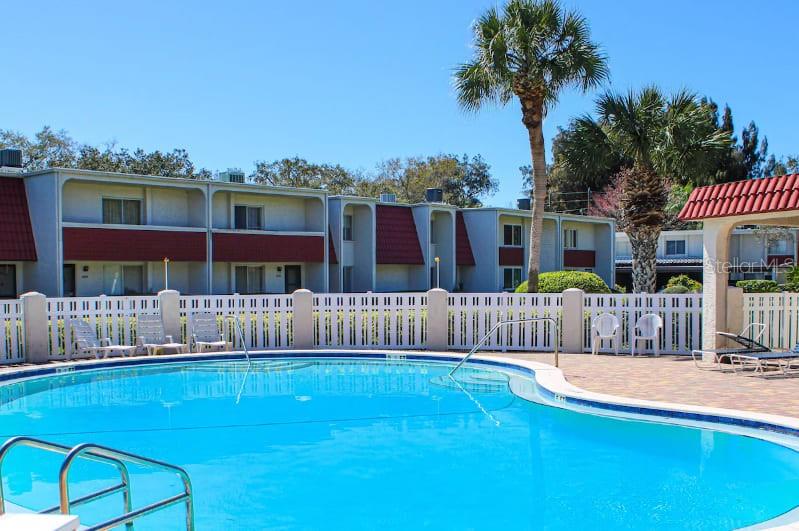 2900 LICHEN LANE UNIT B, CLEARWATER, FL — photo 2 of 19